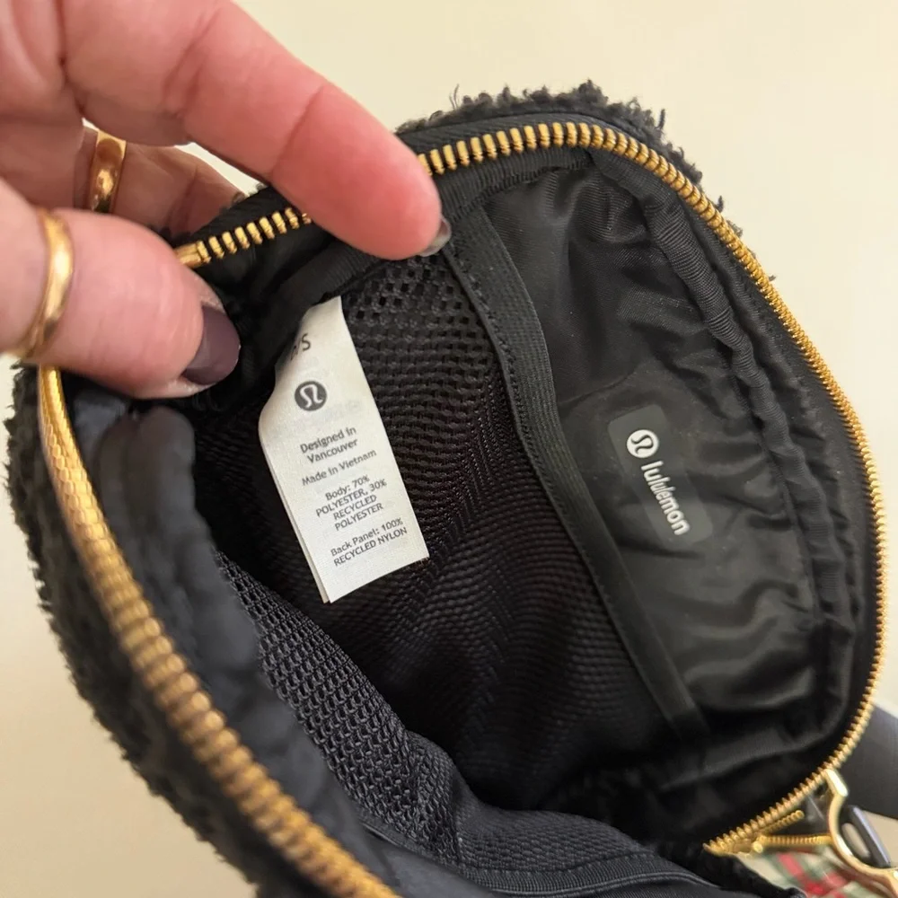 lululemon athletica Black Sherpa Crossbody Bag